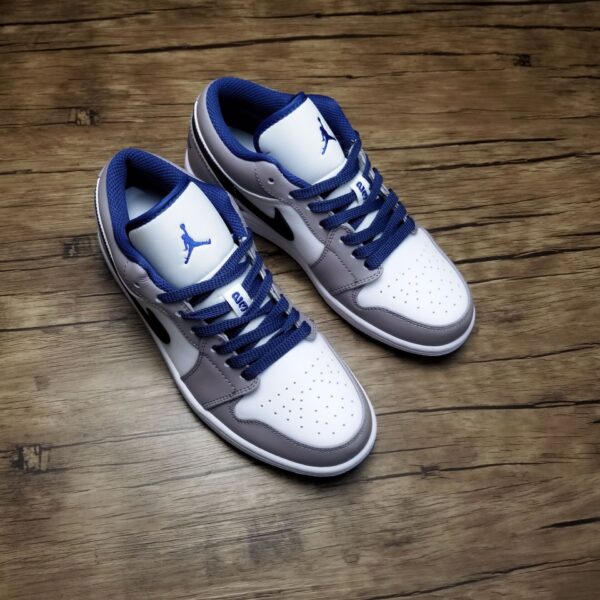 Jordan 1 Low "True Blue Cement" - Image 3